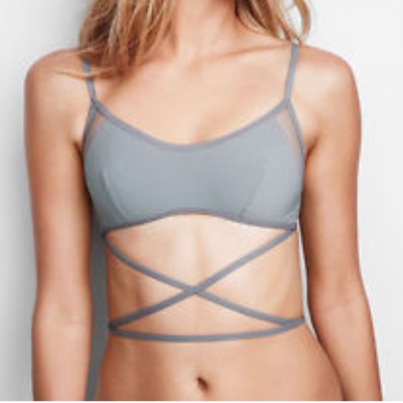 VS triangle mesh trim spaghetti strap Bralette - Picture 5 of 7